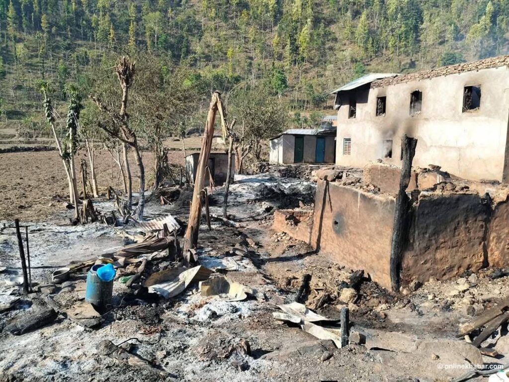 ऐरावतीमा भीषण आगलागी,९३ लाखभन्दा बढी क्षति, दर्जनौँ पशुचौपाया मरे