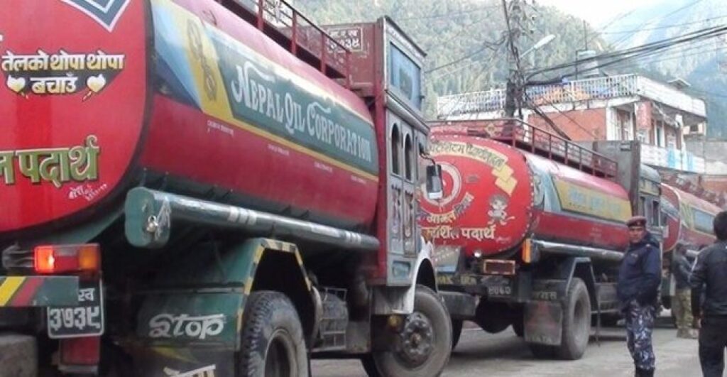 मूल्यवृद्धिले निर्माण क्षेत्र प्रभावित हुँदा पेट्रोलियम पदार्थको खपतमा कमी